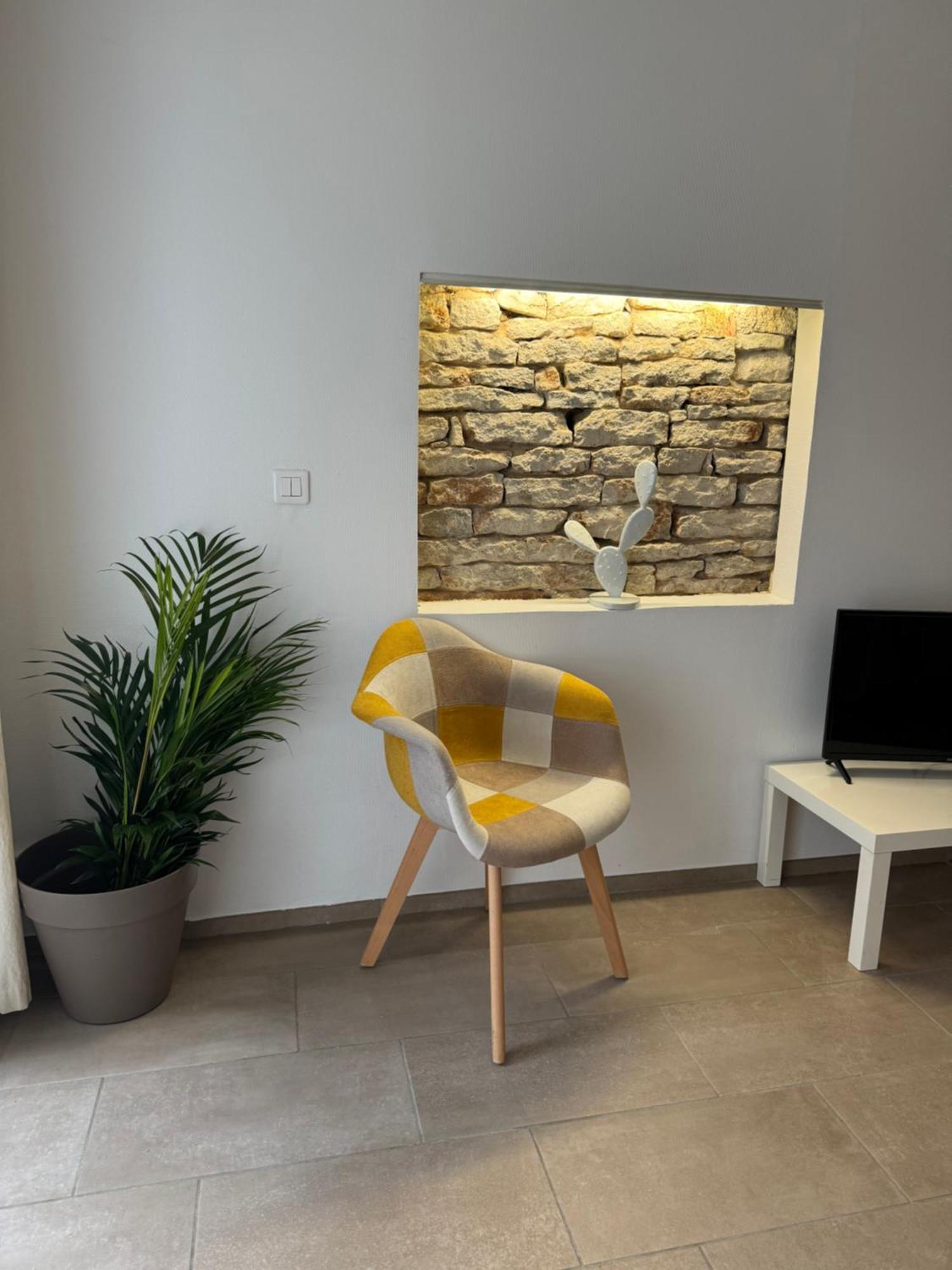 La Villa Bis Vesoul Eksteriør bilde